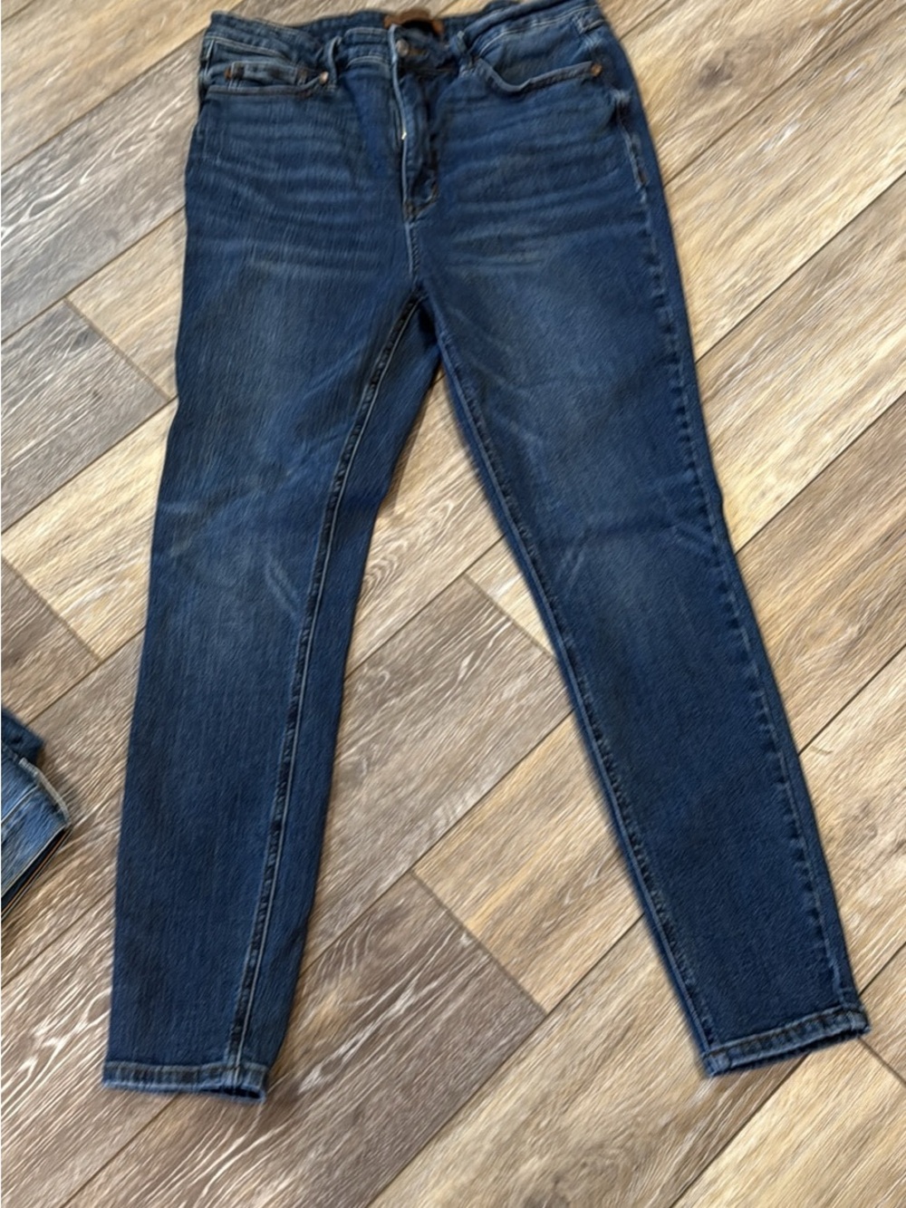 Judy Blue Dark Indigo Skinny Jeans